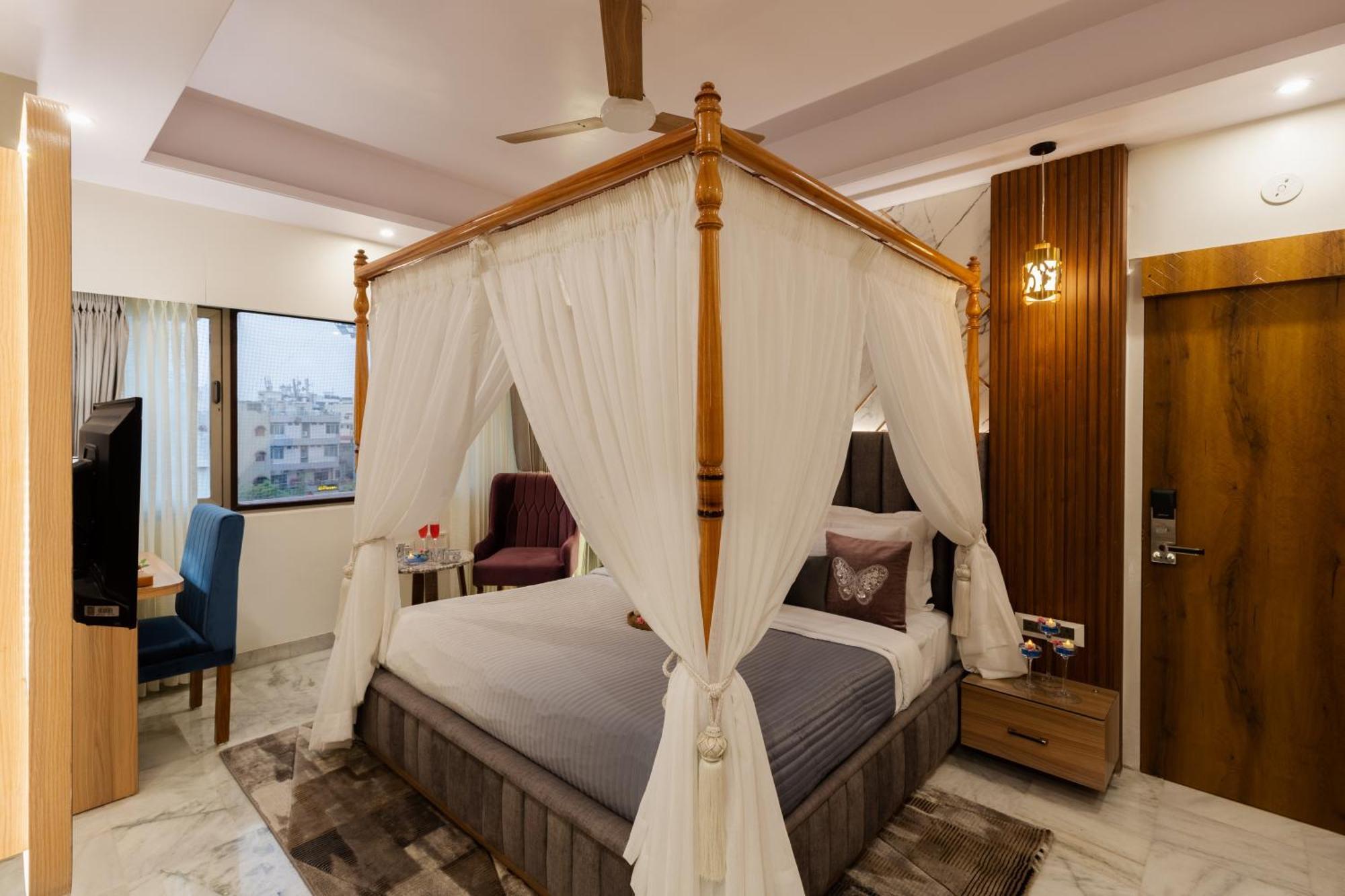 Sarang Palace - A Luxury Boutique Hotel Τζαϊπούρ Εξωτερικό φωτογραφία